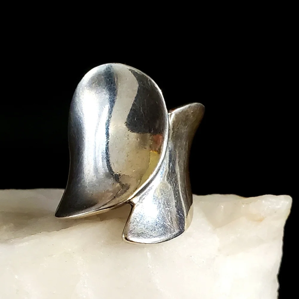 PIXI Collection Sterling silver 925 Ring Contemporary Designer Silversmith